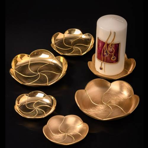 Matte brass coaster lotus D 12 cm