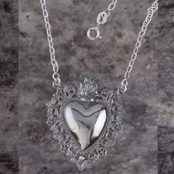 Naszyjnik Choker z Ażurowym Sercem Wotywnym