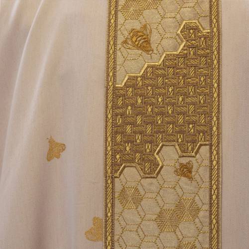 Bees chasuble CL241004B 