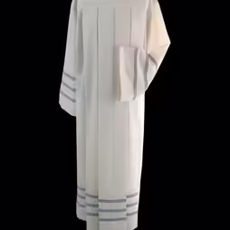 ALBA Z TRZEMA RZĘDAMI TRAMEZZO