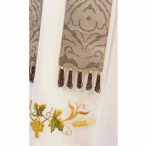 White clergy stole with brocade inserts