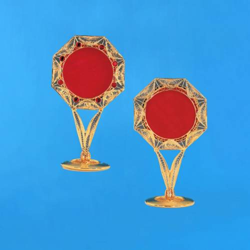 Filigree reliquiary