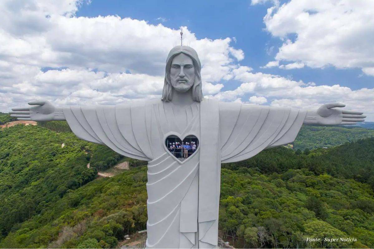 La statua di Cristo più alta del mondo sempre in Brasile