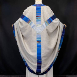MED230417B – Ornat maryjny degradé