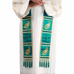  Green silk clergy stole with panels