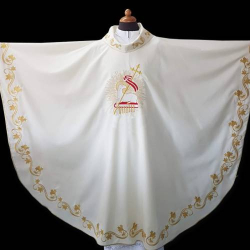 UROCZYSTE SZATY LITURGICZNE