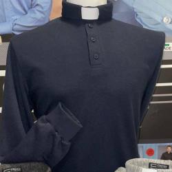 Sweter z Kołnierzem Clergy - Mieszanka Wiskozy